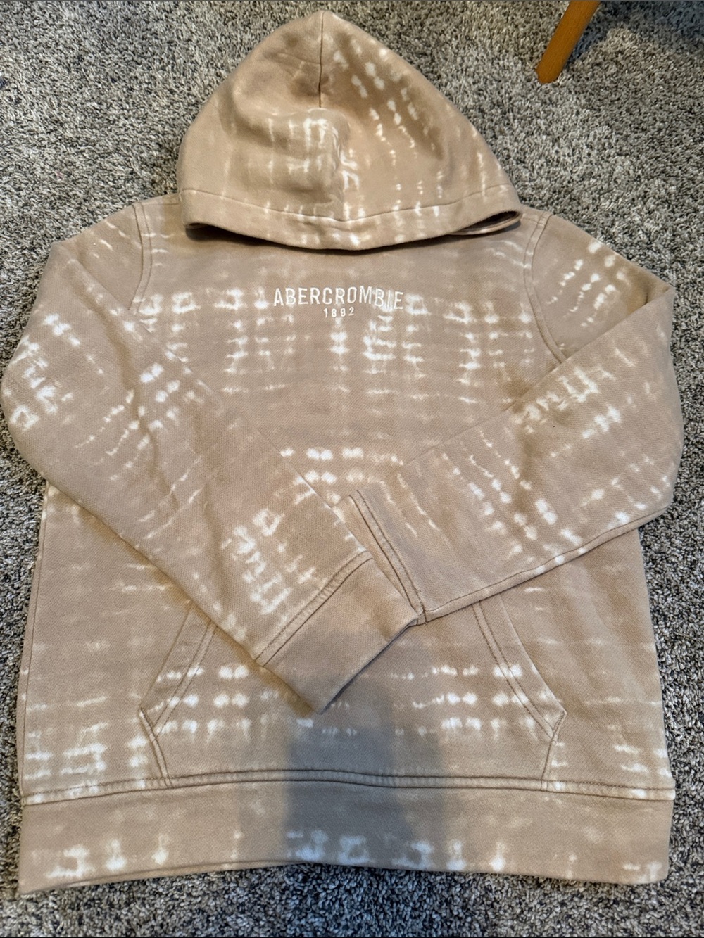 Abercrombie & Fitch Men's Tan and White Tie-Dye Crewneck Hoodie